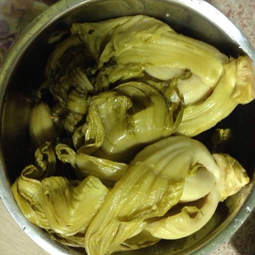 东北酸菜的腌制方法-东北酸菜的腌制方法视频