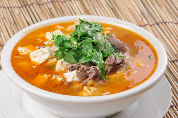 羊肉炖豆腐-羊肉炖豆腐的家常做法