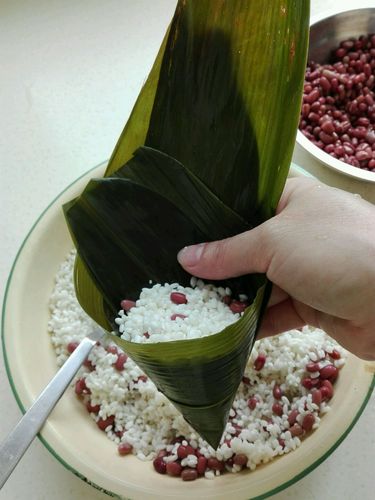 江米粽子的做法-江米粽子的做法顺序