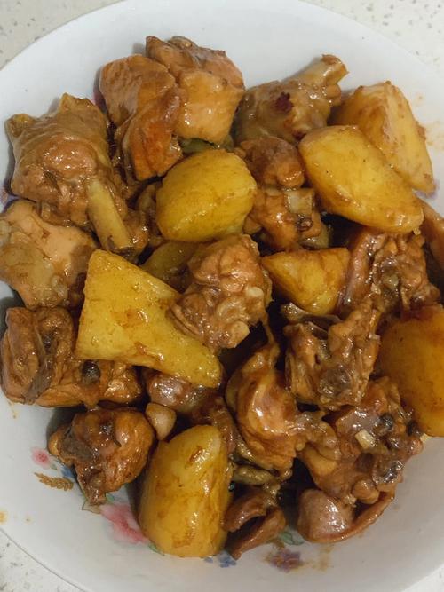鸡肉炖土豆的做法-鸡肉炖土豆的做法步骤