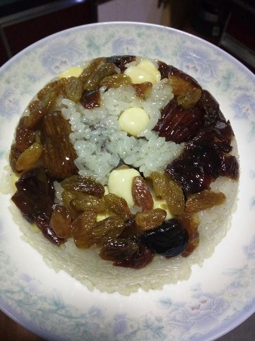 八宝饭的配料和制作方法-八宝饭的配料和制作方法视频