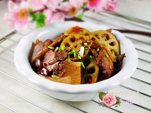 回锅肉的做法大全-莲藕回锅肉的做法大全