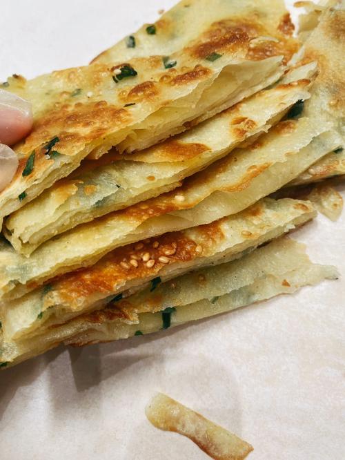 葱香千层饼-葱香千层饼的家常做法