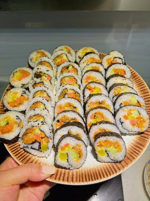 怎么做寿司-怎么做寿司好吃又简单