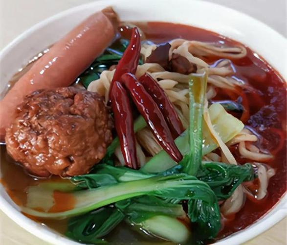 牛肉板面-牛肉板面的做法及配料