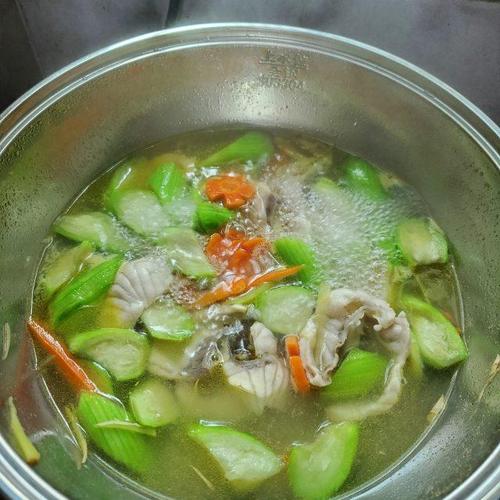 鱼片汤的做法-丝瓜鱼片汤的做法