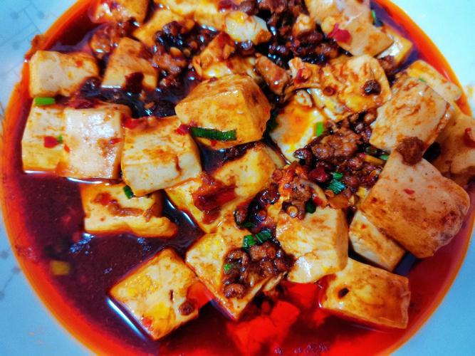 麻婆豆腐的家常做法-麻婆豆腐的家常做法视频