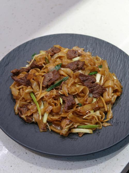 干炒牛河-干炒牛河的做法