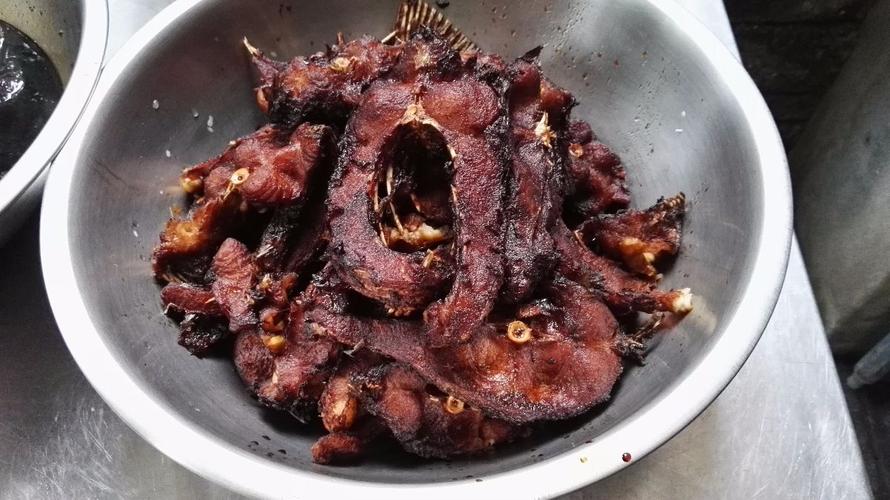 熏鱼-熏鱼家庭制作方法