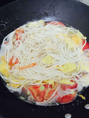 鸡蛋面-鸡蛋面条的制作方法以及配方