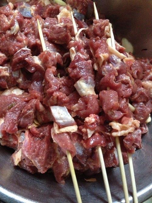 羊肉串怎么烤-羊肉串怎么烤好吃又嫩