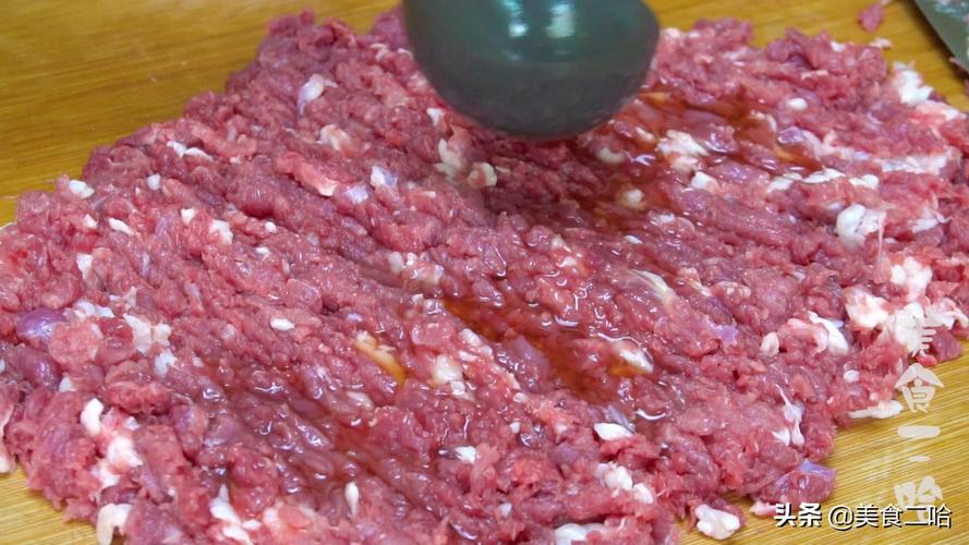 羊肉饺子馅怎么调好吃-羊肉饺子馅怎么调好吃视频讲解