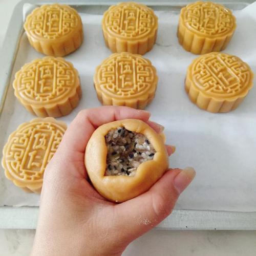 家庭月饼简易做法-家庭月饼简易做法五仁月饼