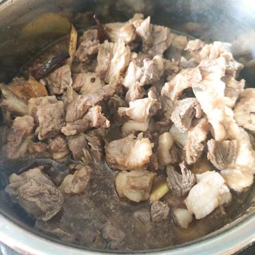 正宗炖羊肉的做法-正宗炖羊肉的做法大全