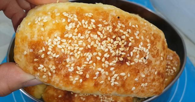烧饼的做法-烧饼的做法和配方视频全过程