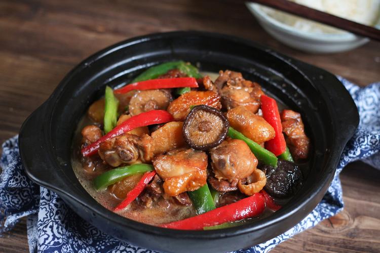 黄焖鸡米饭的做法-黄焖鸡米饭的做法 最正宗的做法