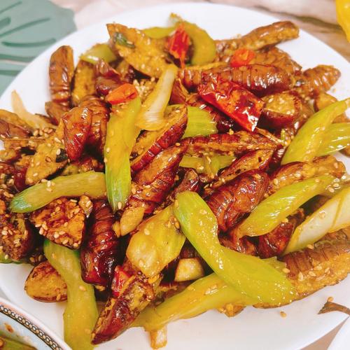 干煸蚕蛹-干煸蚕蛹的做法
