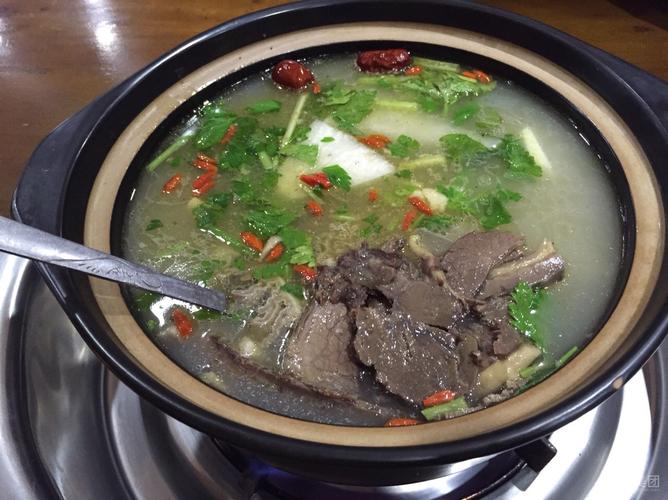 牛肉汤锅-牛肉汤锅的做法和配料