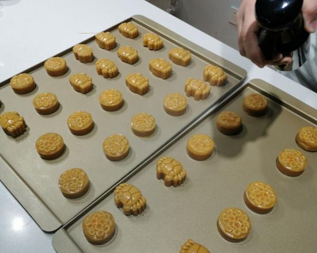 蛋黄月饼-蛋黄月饼的制作方法步骤