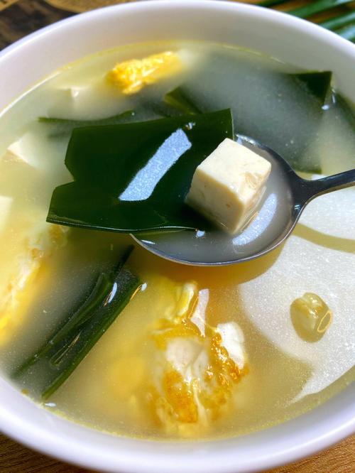 海带豆腐汤-海带豆腐汤的家常做法的功效