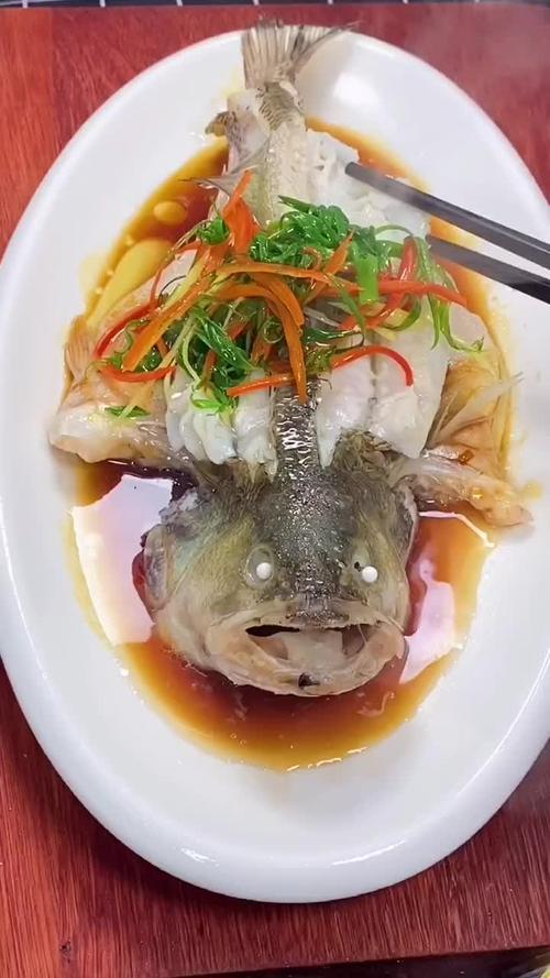 清蒸海鲈鱼的家常做法-清蒸海鲈鱼的家常做法大全
