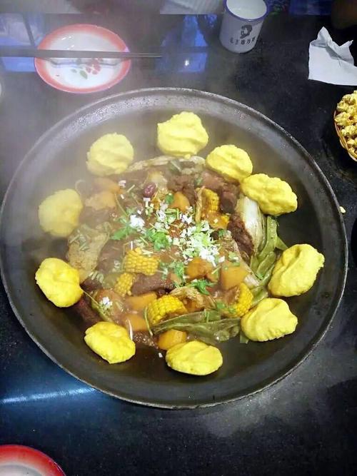 铁锅炖菜-铁锅炖菜发黑怎么回事