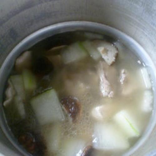 香菇冬瓜汤的做法-香菇冬瓜汤的做法大全窍门