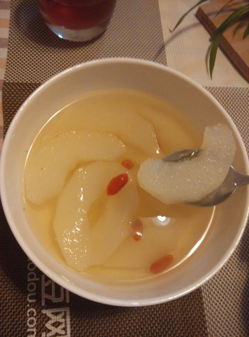 冰糖梨水的做法-冰糖梨水的做法及功效与作用