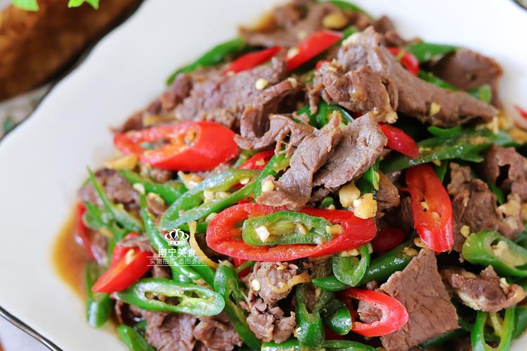炒牛肉-炒牛肉怎么炒才能又好吃又嫩