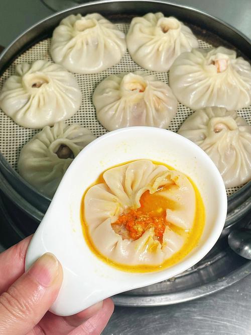 蟹黄包-蟹黄包哪里的最正宗