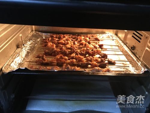 电烤箱烤羊肉串-电烤箱烤羊肉串的温度和时间