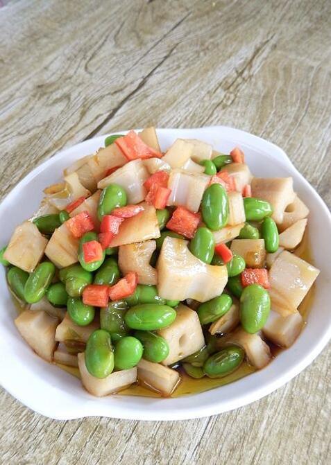 炒毛豆的做法-藕片炒毛豆的做法