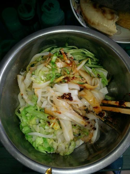 凉皮的制作方法-凉皮的制作方法与配方
