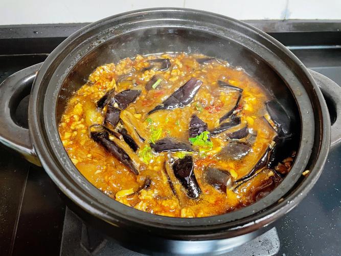 茄子煲-茄子煲图片
