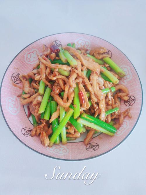 蒜苗炒肉丝-蒜苗炒肉丝图片