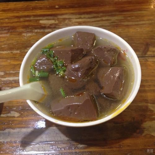 鸭血汤-鸭血汤的功效与作用