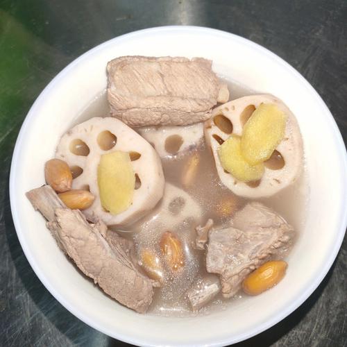 排骨炖藕-排骨炖藕的作用与功效