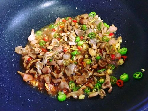 炒鸡胗-炒鸡胗怎么样又嫩又脆