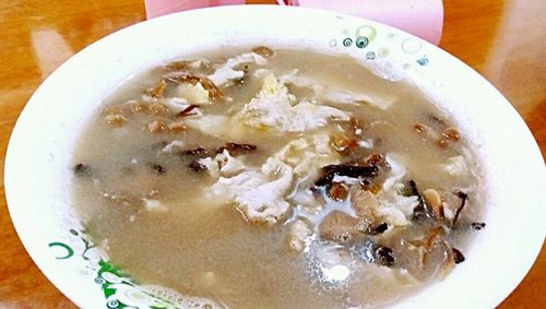 蘑菇汤的做法-鸡蛋蘑菇汤的做法