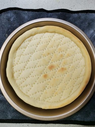披萨饼皮的做法-披萨饼皮的做法 家常视频