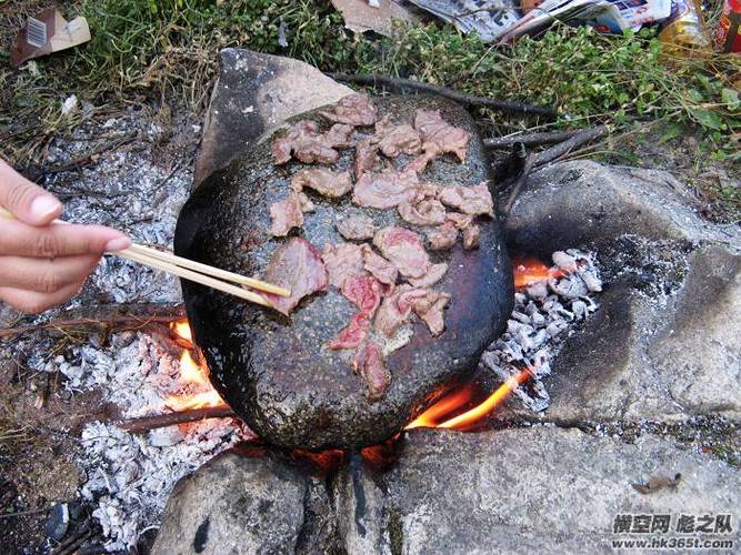 烤肉做法-石头烤肉做法