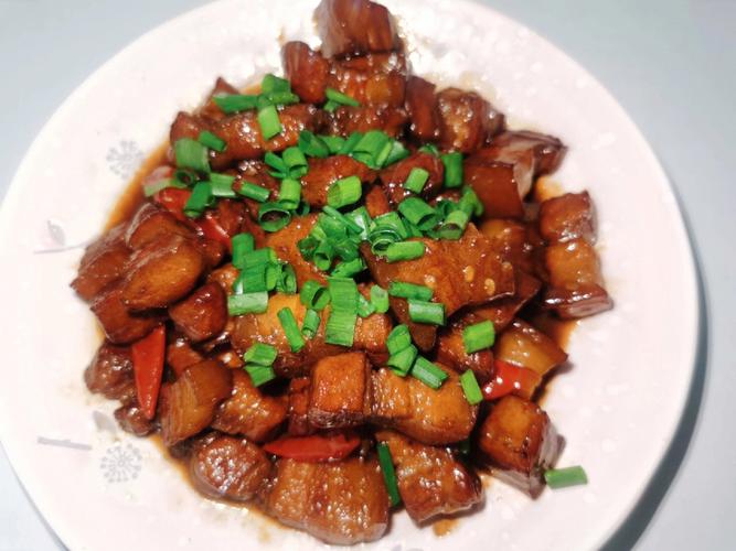家常红烧肉-家常红烧肉的正宗做法视频