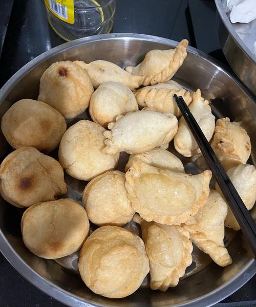 酥饺武汉-武汉特色油炸酥饺做法