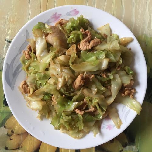 包菜炒肉-包菜炒肉怎么做好吃又简单