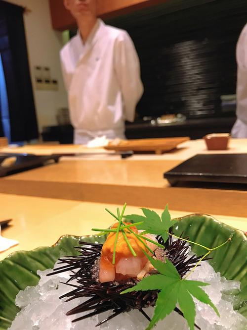 海胆刺身-海胆刺身拼盘图片