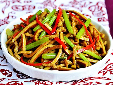 香干肉丝-芹菜香干肉丝