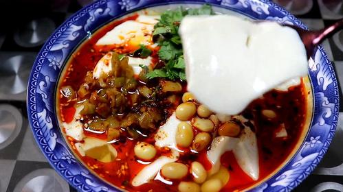 豆腐脑怎么做-豆腐脑怎么做好吃又简单视频