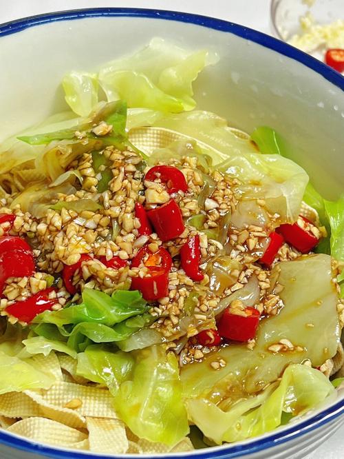 凉拌大头菜-家常版凉拌大头菜