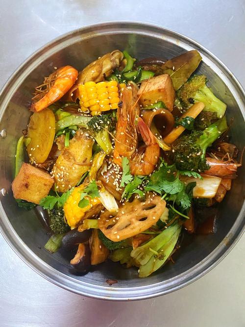 麻辣香锅怎样做-麻辣香锅最火的加盟店