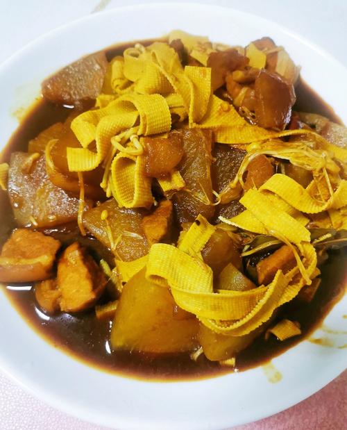 冬瓜炖肉-冬瓜炖什么最佳
